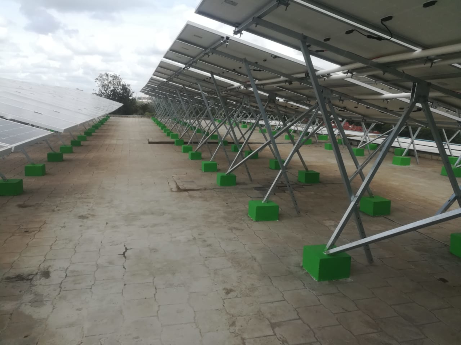 80kWp Grid-Tied image 76